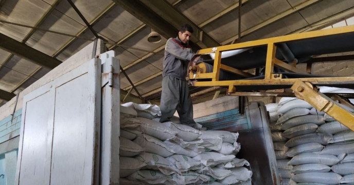 حمل و تامین کود از انبار سازمانی به مقصد شهرستان سروآباد