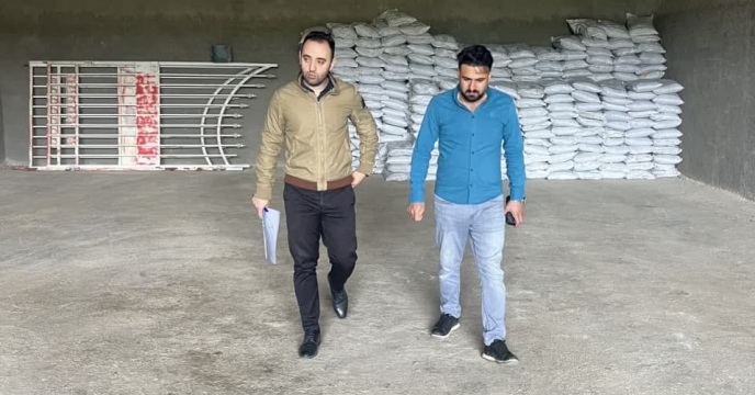 بازدید گروه پایش شرکت خدمات حمایتی کشاورزی استان آذربایجان غربی از انبار کارگزاران شهرستان تکاب
