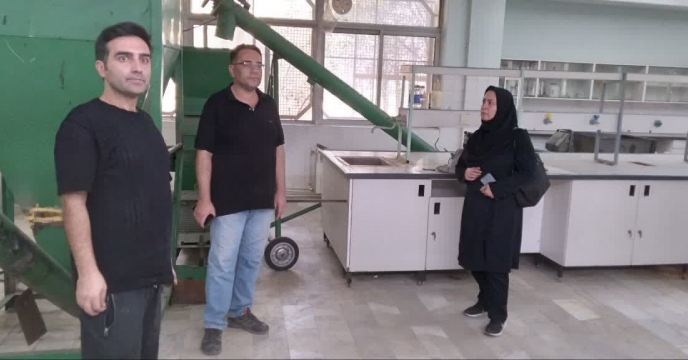 توانمندی های فناورانه شرکت های تولیدکننده کودهای آلی و زیستی توسط کارشناسان متخصص بازرگانی بازدید و ارزیابی می گردد