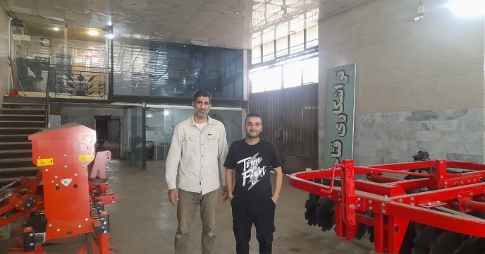 بازدید  کارشناس ‌ماشین های  کشاورزی شرکت خدمات حمایتی کشاورزی استان گلستان از کارگاه تولید ادوات و ماشین های کشاورزی  فتاحی در شهرستان گرگان