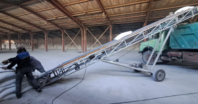 بیش از 4 هزار و 120 تن انواع کود کشاورزی در شهرستان بستان آباد توزیع شد