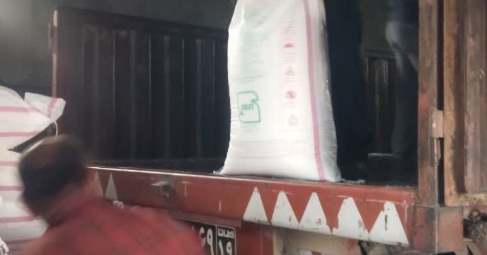 تامین میزان 75 تن کود اوره از مبدا کرمانشاه به مقصد کارگزاری در شهرستان کامیاران