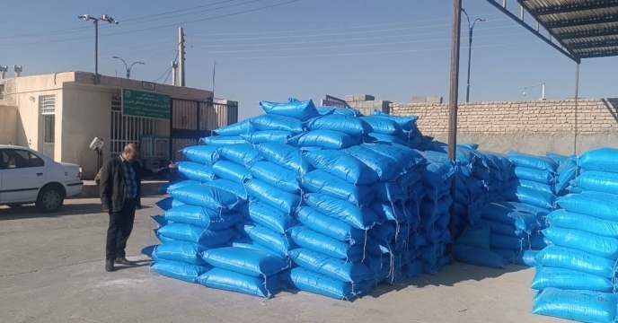 صدور بیش از ۳۲۰۰ حواله الکترونیکی کود کشاورزی در سه شهرستان استان یزد