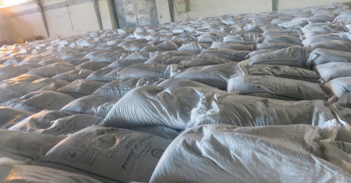 تامین و توزیع 274 تن کود فسفات آمونیم در جویبار  استان مازندران