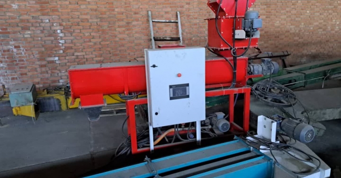 بازدید کارشناس معین شرکت خدمات حمایتی کشاورزی استان آذربایجان شرقی از ادوات و ماشین آلات استان