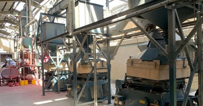 بازدید کارشناس معین از ماشین ها و تجهیزات کشاورزی شرکت خدمات حمایتی کشاورزی استان اصفهان