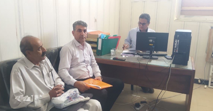 برگزاری جلسه کارشناس فنی شرکت خدمات حمایتی کشاورزی استان هرمزگان با کارشناس اداره مکانیزاسیون مدیریت جهاد کشاورزی شهرستان جاسک