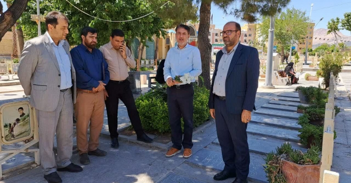 تجدید میثاق مسئولان شرکت خدمات حمایتی کشاورزی اصفهان با آرمان‌های شهدا همزمان با هفته جهاد کشاورزی