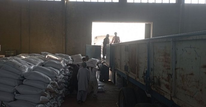 ارسال 25 تن بذر بوجاری شده از انبار ایرانشهر برای چاهشور 