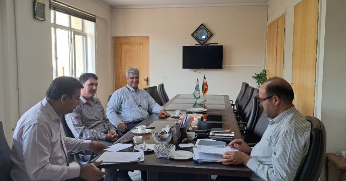 ملاقات چهره به چهره مدیر شرکت خدمات حمایتی کشاورزی استان اصفهان و  رئیس اتاق بازرگانی شهرستان اردستان پیرامون تهیه، تامین و توزیع نهاده های کشاورزی
