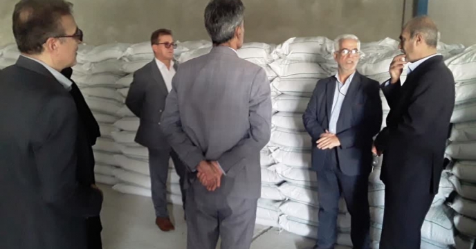  بازدیدکارشناسان رصد و پایش  از انبارهای کارگزاران توزیع کودهای کشاورزی شهرستان های بروجرد واشترینان
