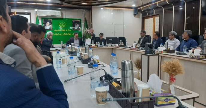 ملاقات عمومی  وچهره به چهره مدیر شرکت خدمات حمایتی کشاورزی لرستان با  کارگزاران توزیع نهاده های کشاورزی شهرستان ازنا