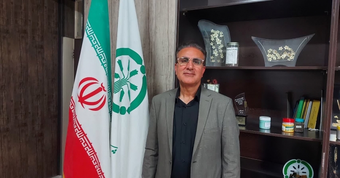  تعداد40 پایش ونظارت برتوزیع کود  توسط کارشناسان رصد وپایش از انبارهای کارگزاران توزیع نهاده های کشاورزی  لرستان