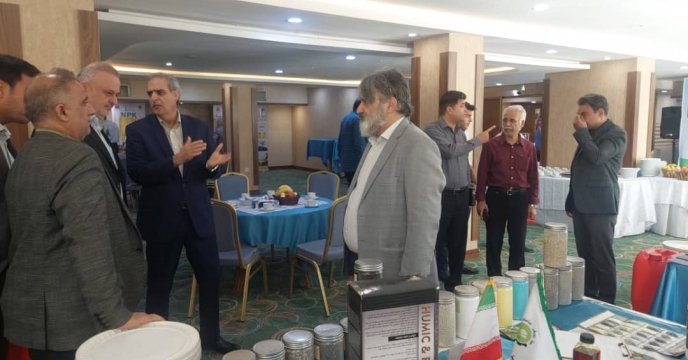 حضور رئیس سازمان استان درهمایش بازاریابی کود استان هرمزگان