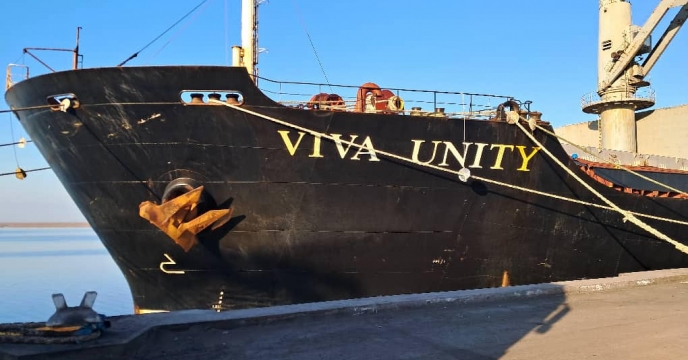 پایان عملیات تخلیه کشتی VIVA UNITY در بندر امام خمینی(ره)
