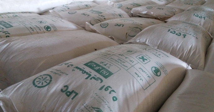 تامین و توزیع میزان 3132 تن کود ازت در نیمه اول بهمن ماه برای کشاورزان منطقه جنوب کرمان