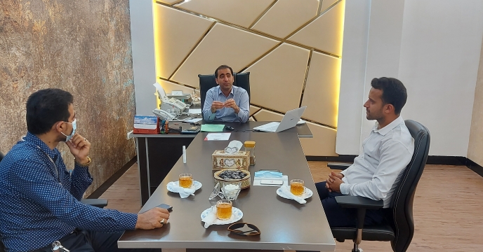 دیدار مسئول امور کود شرکت خدمات حمایتی کشاورزی استان بوشهر با مدیر عامل شركت پیمانکار منتخب مبدا عسلویه (ساران حمل)
