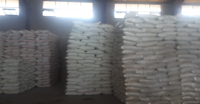 توزیع  حدود 300 تن کود کشاورزی در شهرستان پلدشت