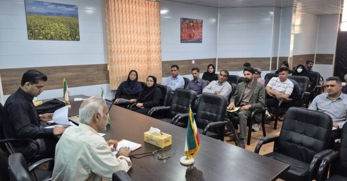 برگزاری گردهمایی آموزشی کارگزاران توزیع کود در هرمزگان