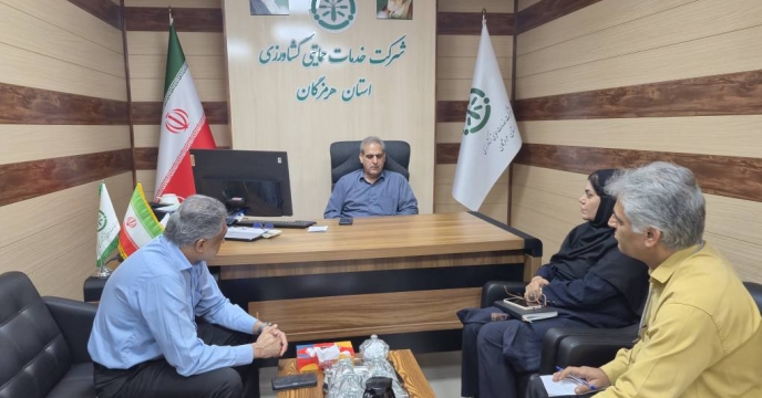 نشست هماهنگی واحدهای اداری، مالی و بازرگانی برای تأمین کود کشاورزی هرمزگان
