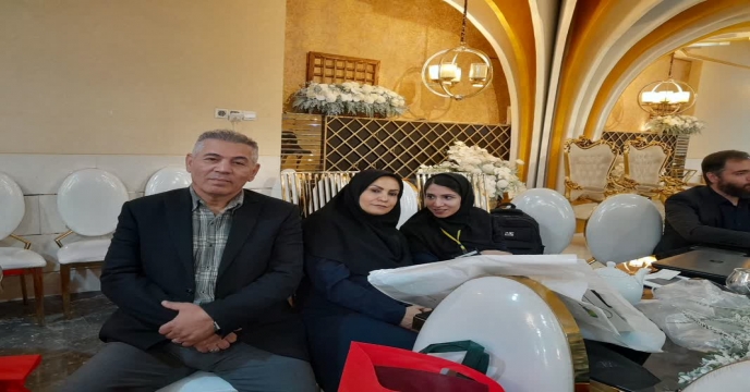 حضورمهندس سعیدی مدیر بازایابی امور مشتریان شرکت خدمات حمایتی کشاورزی کشور در همایش آموزشی و ترویجی ، محصولات سبد کودی در استان مرکزی