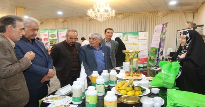 مشارکت فعال شرکت دانش بنیان فن آوری زیستی طبیعت گرا( بایوران) در همایش آموزشی ترویجی سبد محصولات کودی در استان مرکزی