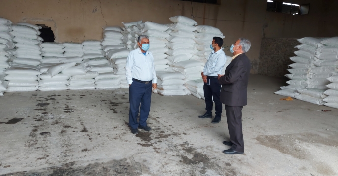 بازدید مدیر شرکت خدمات حمایتی کشاورزی استان بوشهر از انبار کارگزاری تعاونی روستایی شهر اهرم