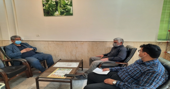 نشست مدیر و معاون شرکت خدمات حمایتی کشاورزی استان یزد با مدیر حسابرسی و بازرسی
