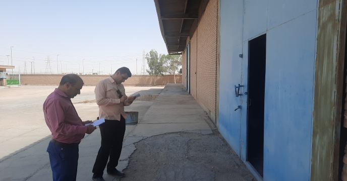 بازدید کارشناس توزیع، حمل و نگهداری از مشکلات ساختمانی انبار دو راهی بافق یزد