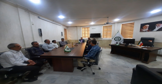 جلسه عضو هیئت مدیره با کارکنان شرکت خدمات حمایتی کشاورزی استان یزد