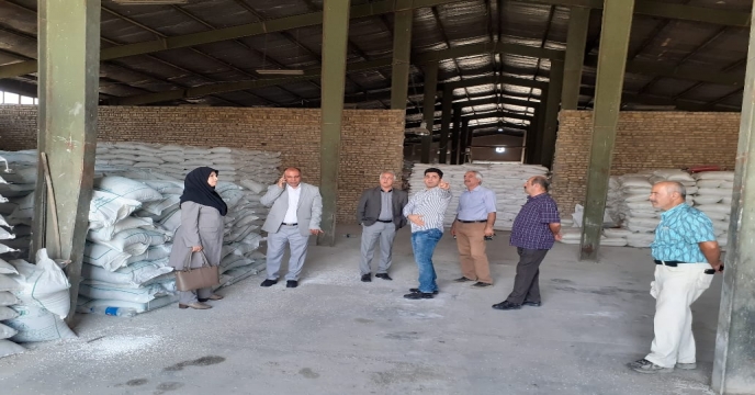 بازدید سرپرست شرکت خدمات حمایتی کشاورزی استان تهران از انبارهای سازمانی ( ذخیره نهاده های کشاورزی )