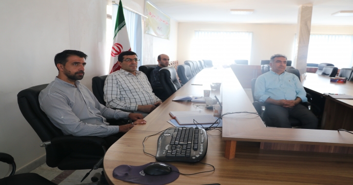 برگزاری جلسه وبینار سامانه پایش مواد کودی در استان آذربایجان غربی