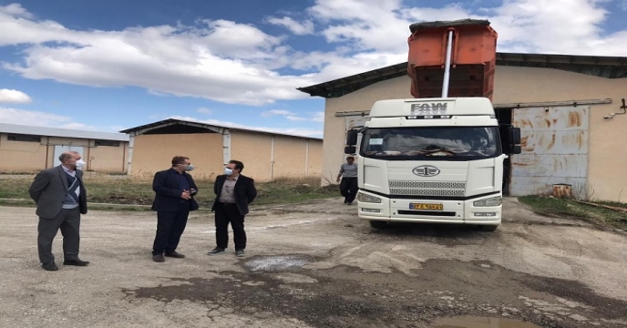 بازدید رئیس سازمان جهاد کشاورزی استان آذربایجان غربی از انبارهای سازمانی کود