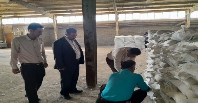 بازدید مهندس سلیمی مشاور محترم مدیر عامل از ستاد جهت بازدید از انبارهای استان مرکزی و عملیات نمونه برداری از کودهای تولید داخلی – مهر ماه 1404