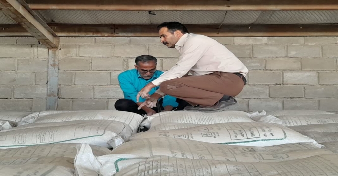 بازدید مهندس سلیمی مشاور محترم مدیر عامل از ستاد جهت بازدید از انبارهای استان مرکزی و عملیات نمونه برداری از کودهای تولید داخلی – مهر ماه 1404