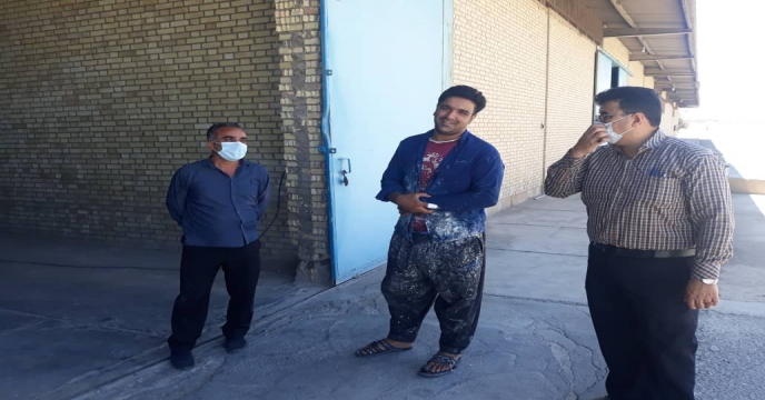 بازدید معاونت شرکت خدمات حمایتی کشاورزی استان یزد از انبار کود