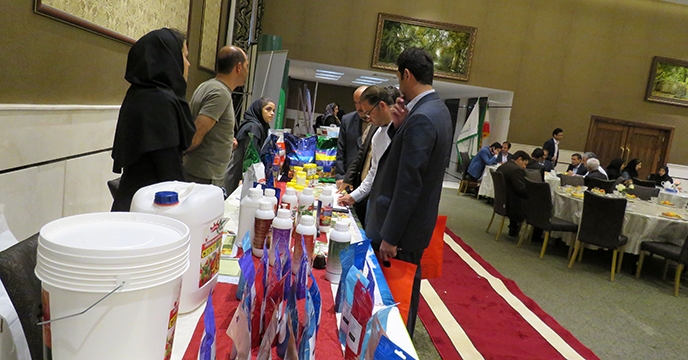 همایش آموزشی ترویجی و معرفی سبد کودی شرکت خدمات حمایتی کشاورزی در استان همدان برگزار شد.
