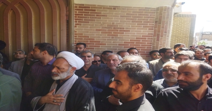 حضور مدیر و کارکنان شرکت خدمات حمایتی کشاورزی خراسان جنوبی در مراسم تشییع پیکر مطهر شهدای اقتدار ملی
