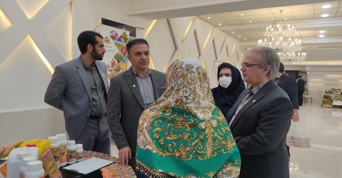 حضور مسئولین سازمان جهاد کشاورزی استان قزوین در همایش آموزشی ترویجی و معرفی سبد محصولات کودی شرکت خدمات حمایتی کشاورزی