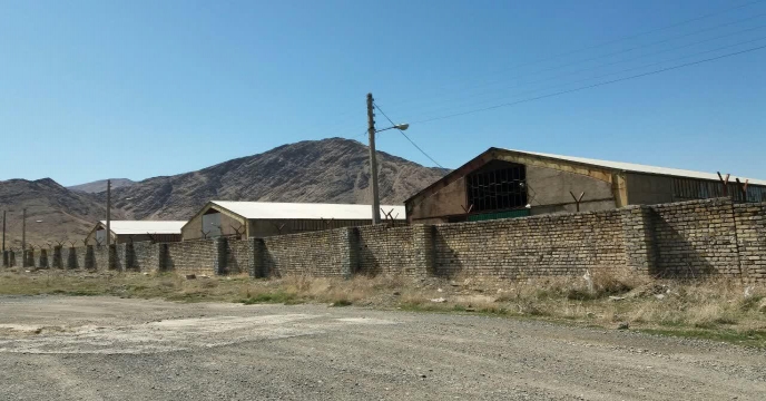 تامین و ارسال کود شیمیایی اوره به روستای حسین آباد از توابع شهرستان شازند