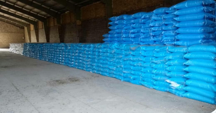 حمل و ارسال انواع کودهای شیمیایی به کارگزاران تحت پوشش شهرستان اراک