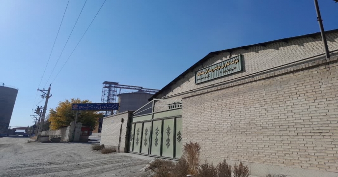 ارسال و توزیع مقدار2607 تن انواع کود کشاورزی یارانه ای از طریق سامانه پایش برای کشاورزان شهرستان اراک و حومه