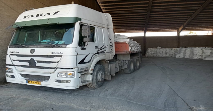 توزیع بیش از637 تن انواع کود کشاورزی یارانه ای به شهرستان اراک و حومه در بهمن ماه سال 1404