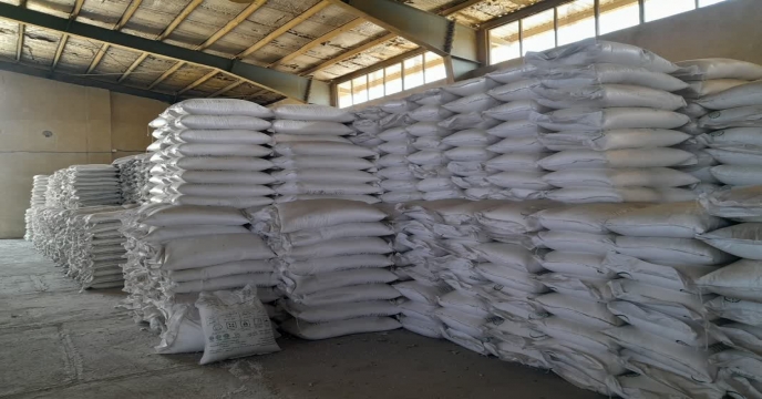 توزیع انواع کودهای کشاورزی یارانه ای به شهرستان تفرش و آشتیان