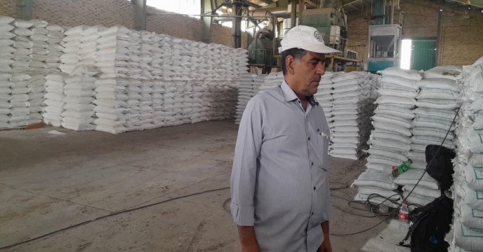 بارگیری و ارسال انواع کودهای شیمیایی از انبارهای استان به کلیه کارگزاران در سطح استان مرکزی