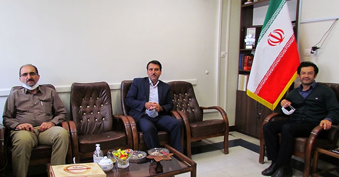 بازدید مدیر سابق شرکت خدمات حمایتی کشاورزی استان همدان با آقای الیاسی