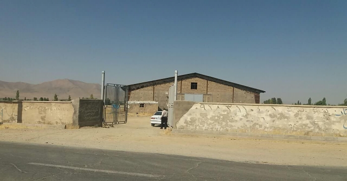 تخلیه 500 تن کود اروه فله در انبار سازمانی جاورسیان - استان مرکزی