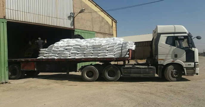 تدارک و ارسال مقدار 50 تن کود اوره به شهرستان خمین – مهر ماه 139