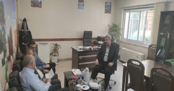 جلسه مدیریت فنی و بهبود کیفیت بذر و نهال در سازمان جهاد کشاورزی استان سمنان