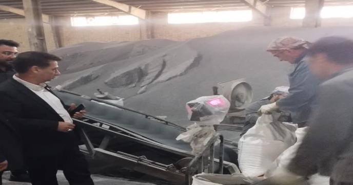 بازدید سرزده دکتر مظلومی از انبار شرکت خدمات حمایتی کشاورزی در مورخه 1404/06/30